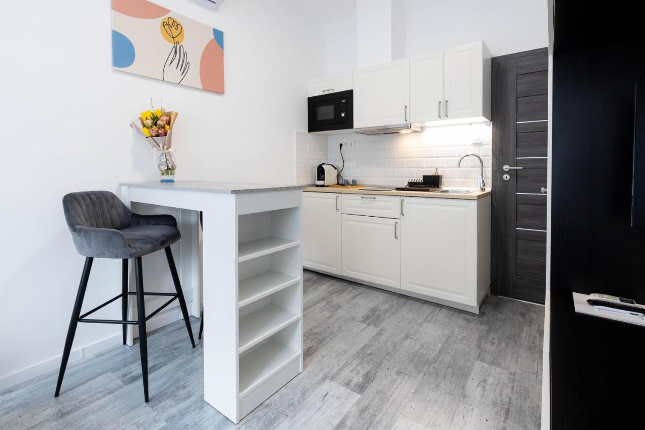 Roomstore Studio Apartments Eger Ngoại thất bức ảnh